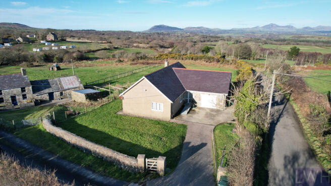 Driveway & Views of Open Countryside