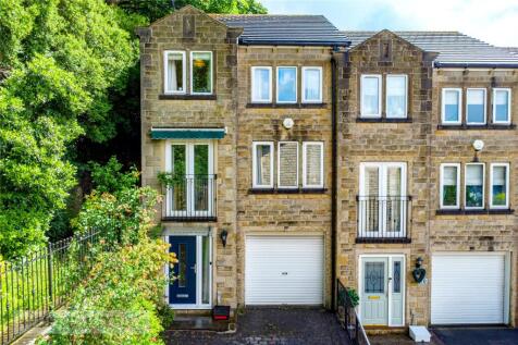 Chancel Court, Longwood, Huddersfield, West Yorkshire, HD3