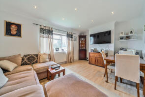 86, Romilly Drive, Watford WD19 5EW