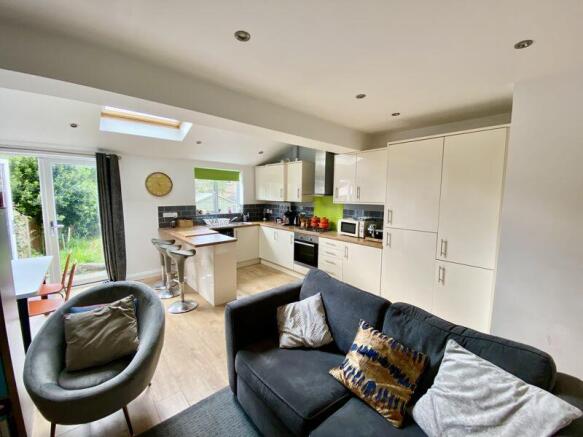 Family/Dining Kitchen