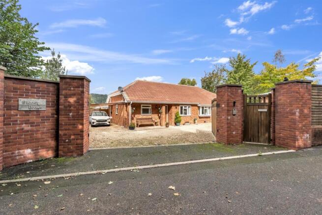 Entrance to property