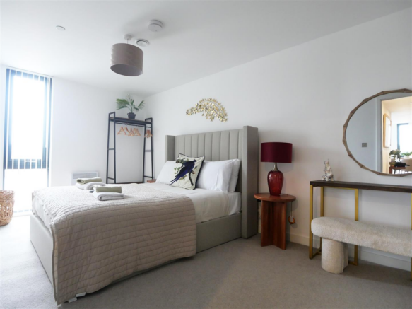 2 bed Apartment for sale Image 8