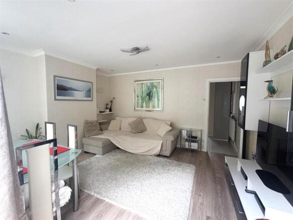 Receptio/Dining Room