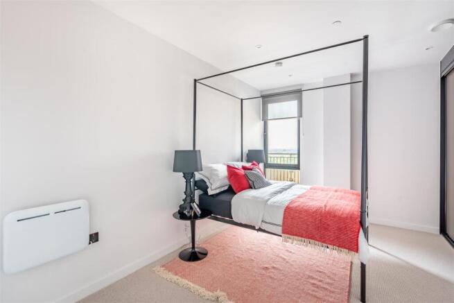 2 bed Penthouse for sale Image 12
