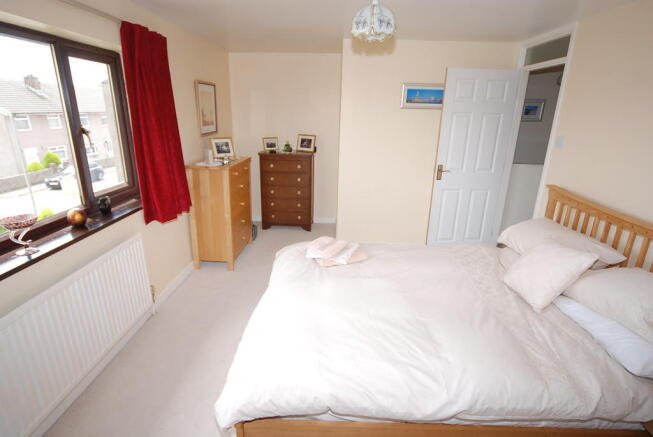 BEDROOM 1