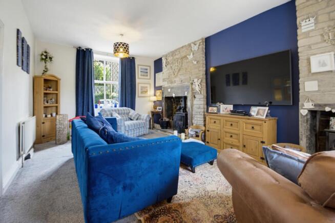 4 bed Detached for sale Image 6