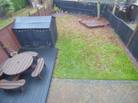 Photo 11