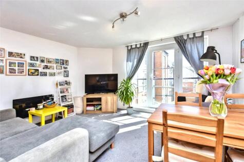 54 The Elms, Henconner Lane, Bramley, Leeds, West Yorkshire