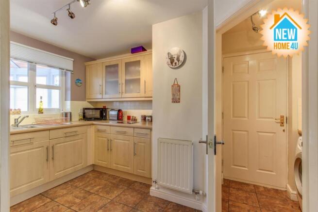 KITCHEN:
