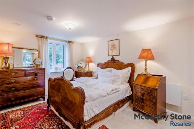 1 bed Apartment for sale Image 8