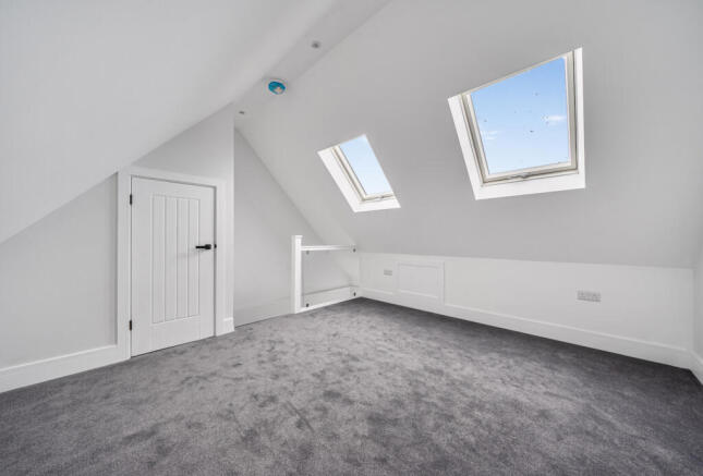 1389452-9-6940200...