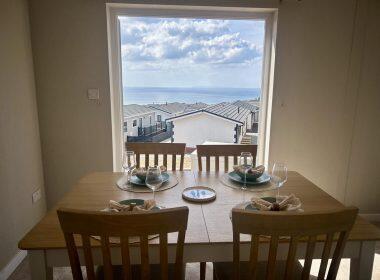 Omar Middleton In Tranquility Dining 1 Rsktkomrz83