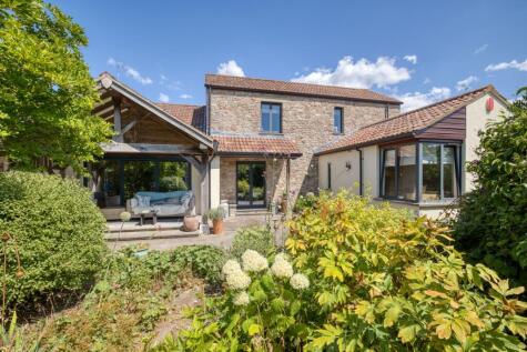 A hidden gem - period barn conversion with secluded gardens and orchard