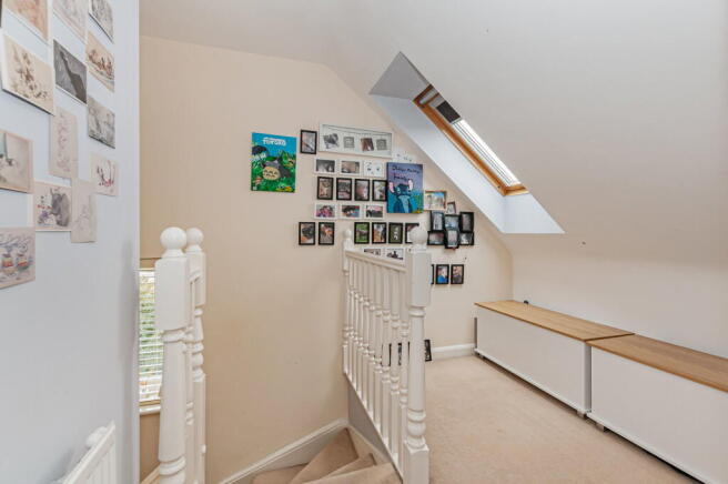4 bed Detached for sale Image 12