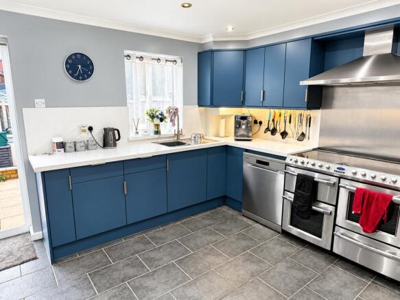 Havengore, Basildon, Essex, SS13 photo 4