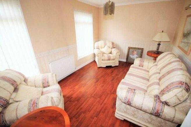 Sitting Room/Bed 4