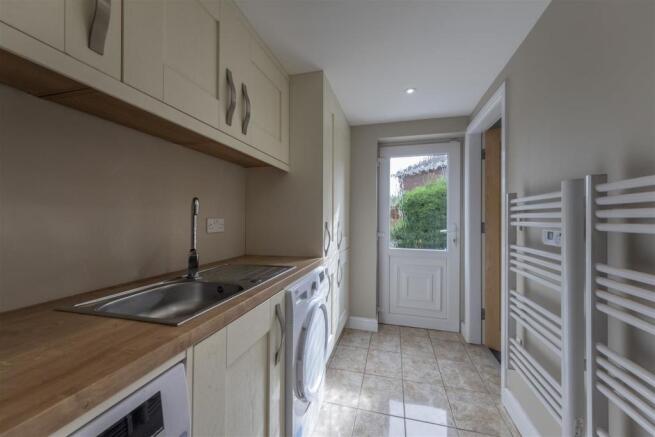 51 Delamere Park Way-012.JPG
