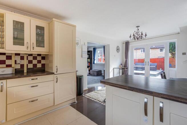 Kennington Close 13-16.jpg