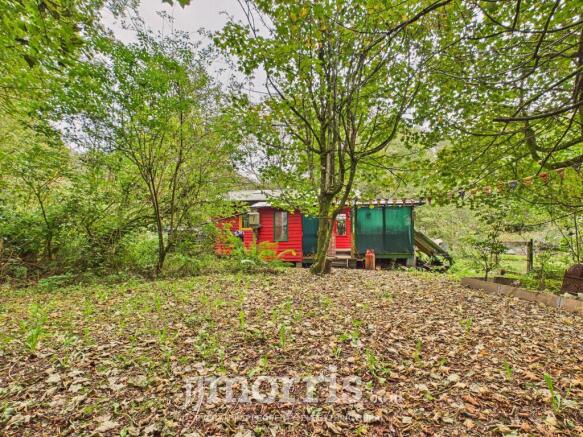 2-bed caravan on Meidrim, Carmarthen, SA33, £190,000