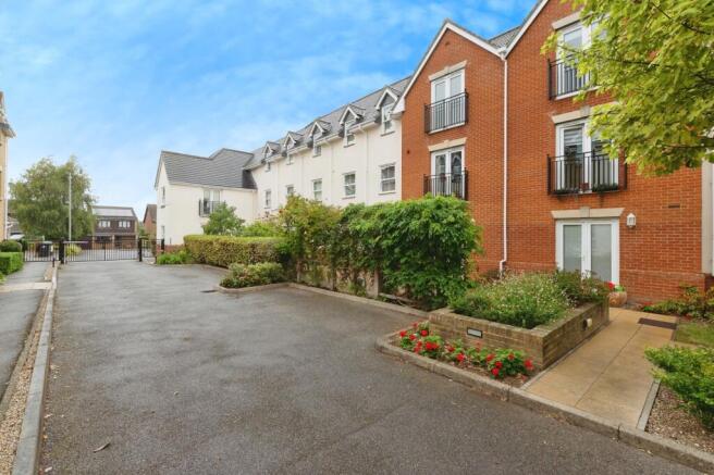 Stock Road, Billericay, Essex, CM12 photo 4