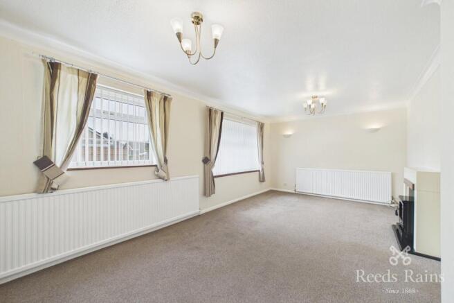 2 bed Bungalow for sale Image 6