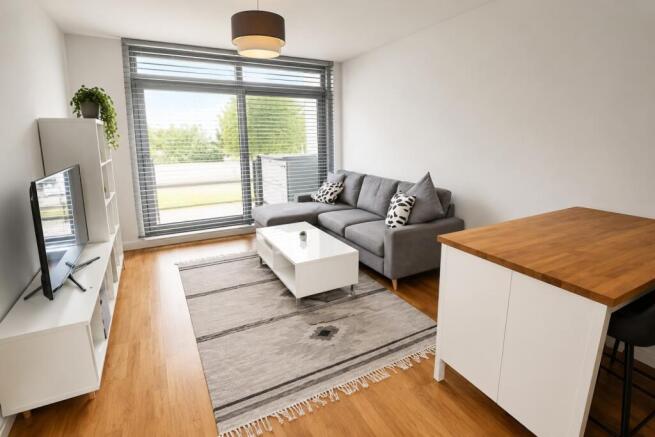 Loung3 4 fox
