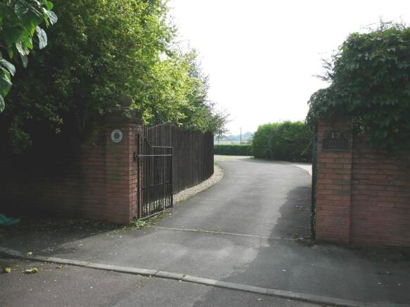 SHARED DRIVEWAY