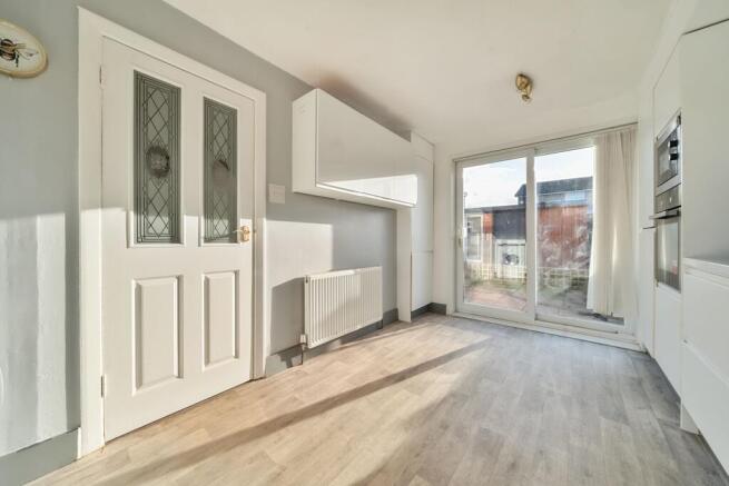 Kitchen (3)