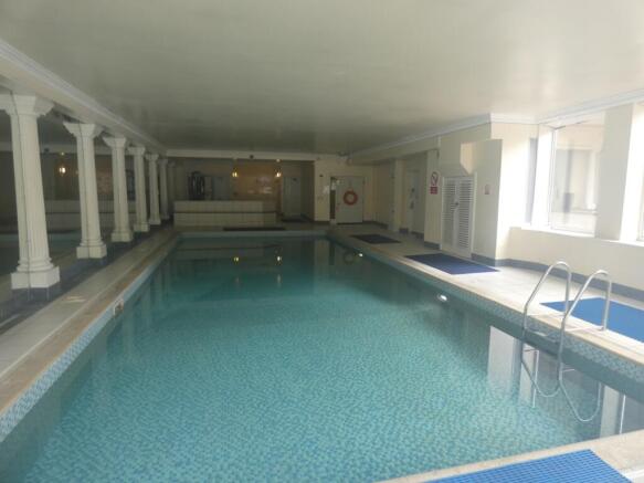 Pool_2