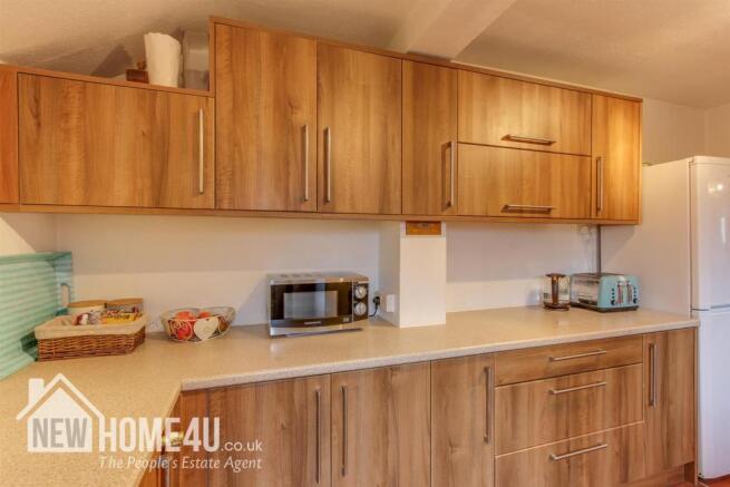 KITCHEN: