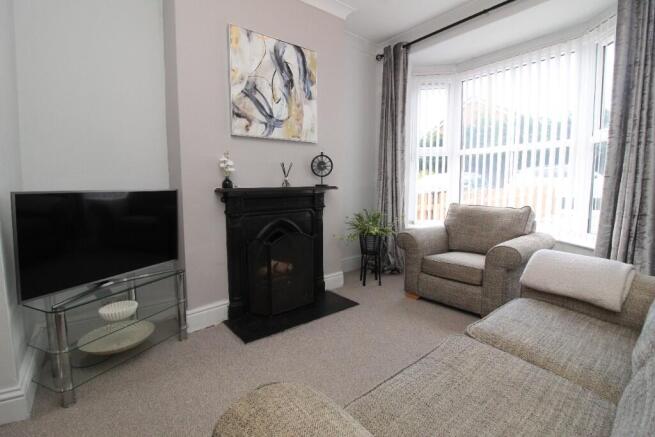 2 bed Terraced for sale Image 5