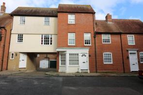 5, Stour Court, Sandwich CT13 9FY