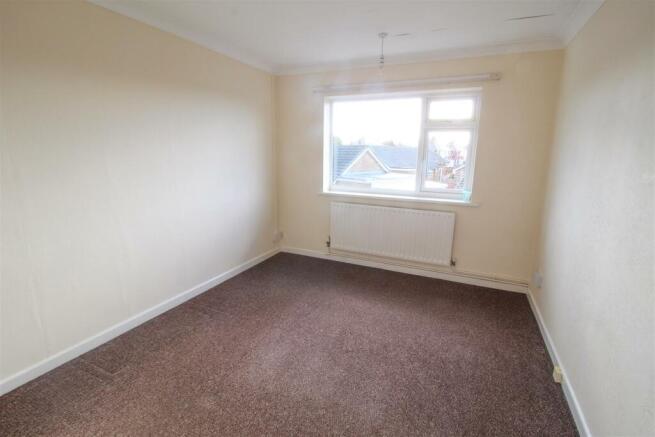 bedroom 1a.jpg