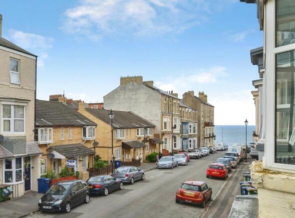 2 bed Flat for sale Image 10