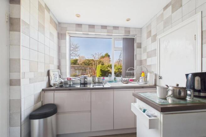 3 bed Semi-Detached for sale Image 8