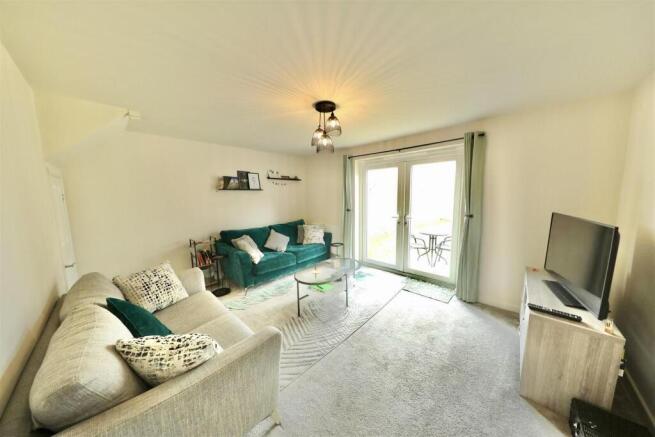 3 bed Semi-Detached for sale Image 9