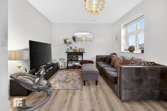 St. Philbert Street, Radyr, CF15 photo 4