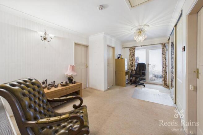 3 bed Bungalow for sale Image 10