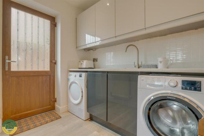 Utility Room.jpg