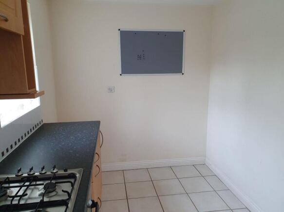 Kitchen...jpg