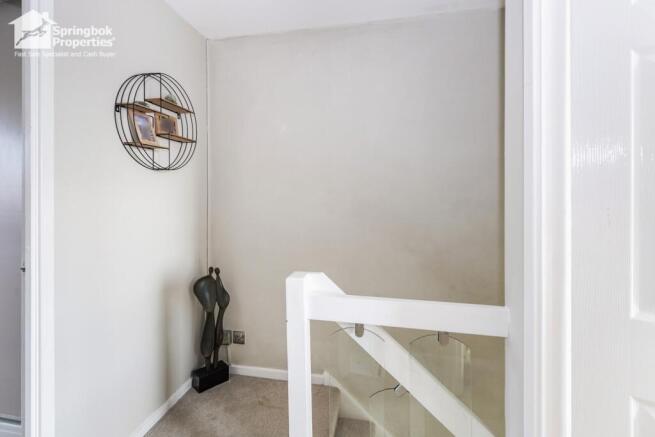 2 bed Semi-Detached for sale Image 10