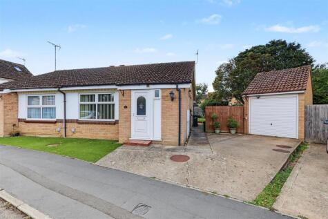 Sycamore Lane, Ely