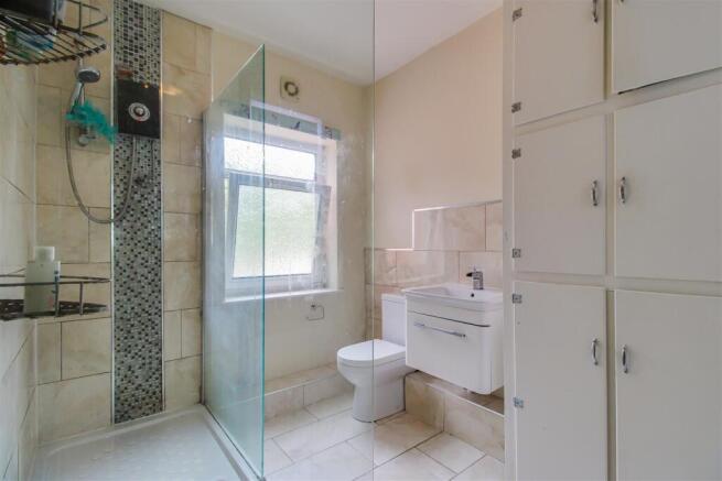 3 bed Terraced for sale Image 8