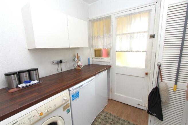 Utility Room.JPG