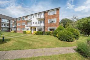 9, Hollingsworth Court, Lovelace Gardens, Surbiton KT6 6SH