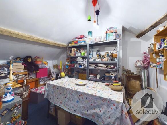 Loft Room 2