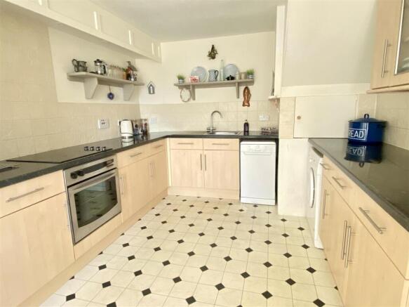 Dining Room/Kitchen