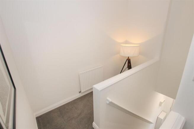 FIRST FLOOR LANDING