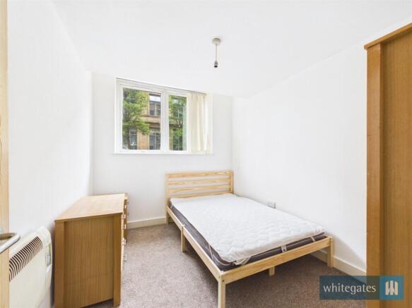 1 bed Apartment to rent Image 4