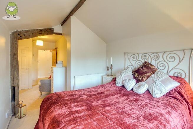 Bedroom 1 (Double)